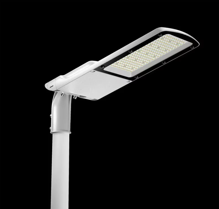 Quid commoda DUXERIT platea luminaria?